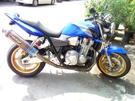 ขาย cb1300 ปี05 ราคา159000 ต่อรองได้