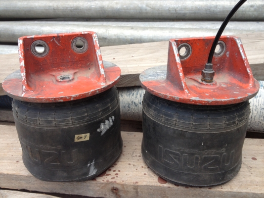 ขายถุงลม ISUZU 1คู่