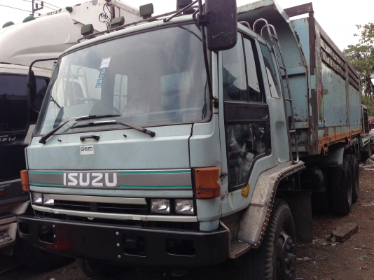 ขาย 10 ล้อ อีซูซุดั้ม 1 เพลา เครื่อง 240 แรง เบครทิฟฟี่ ขาย 10 ล้อ อีซูซุดั้ม 1 เพลา เครื่อง 240 แรง เบครทิฟฟี่