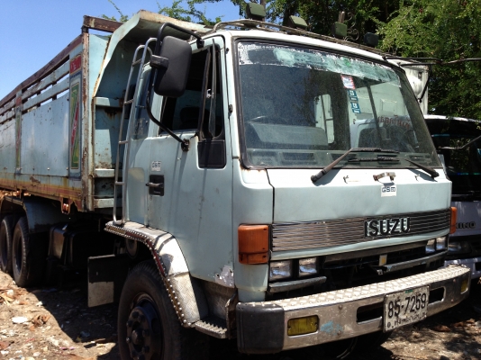 ขาย 10 ล้อ อีซูซุดั้ม 1 เพลา เครื่อง 240 แรง เบครทิฟฟี่ ขาย 10 ล้อ อีซูซุดั้ม 1 เพลา เครื่อง 240 แรง เบครทิฟฟี่