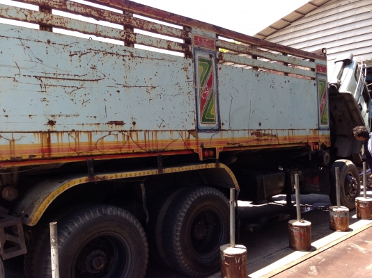 ขาย 10 ล้อ อีซูซุดั้ม 1 เพลา เครื่อง 240 แรง เบครทิฟฟี่ ขาย 10 ล้อ อีซูซุดั้ม 1 เพลา เครื่อง 240 แรง เบครทิฟฟี่