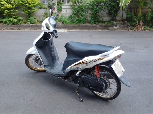 Suzuki Step 125 Suzuki Step 125