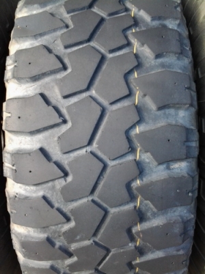 ยาง 33 ขอบ 15