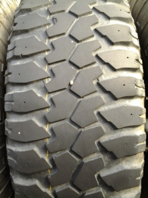 ยาง 33 ขอบ 15