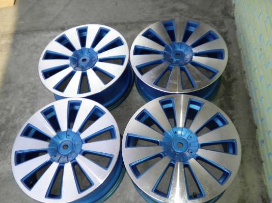 แม็ก18สวยๆ4รู100+114 ต่อรองได้