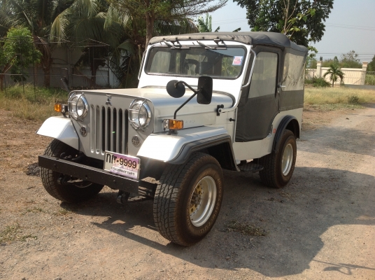 รถจิ๊ปเก่า