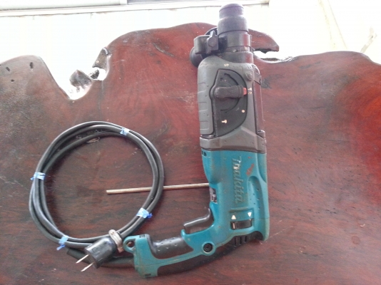 ขายสว่านไฟฟ้าระบบโรตารี่ทำงานได้3ระบบยี่ห้อmakitaรุ่นHR2470Fพร้อมใช้งานเลยครับ