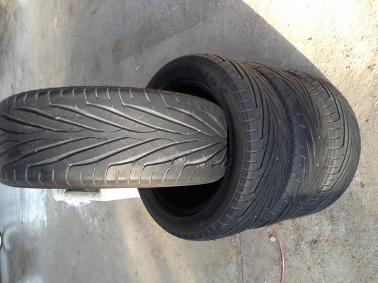 ขายยางMaxxis z1 215/55/17 ปี12  1 ชุด4 เส้น