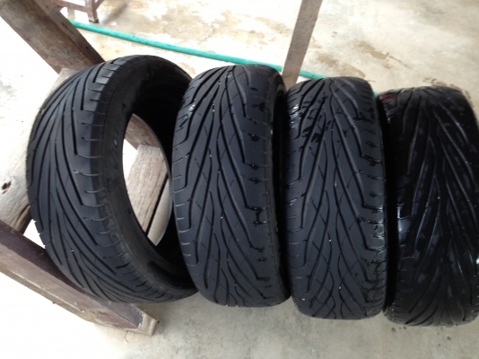 ขายยางMaxxis z1 215/55/17 ปี12  1 ชุด4 เส้น