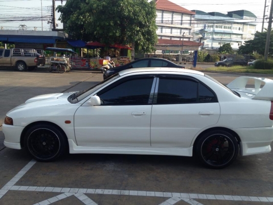 ขายรถ mitsubishi Lancer 1.8 sei ท้ายเบนซ์ +LPG หัวฉีด ขายรถ mitsubishi Lancer 1.8 sei ท้ายเบนซ์ +LPG หัวฉีด