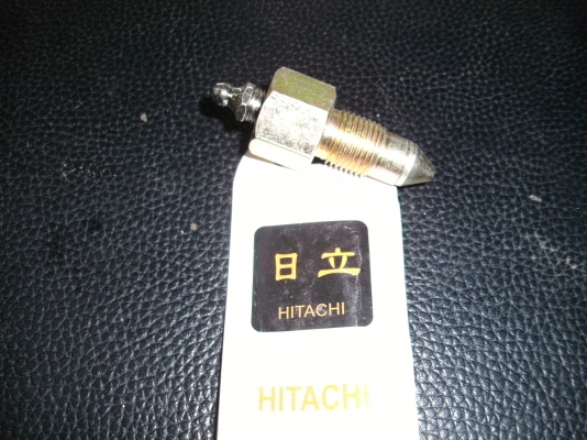 หัวอัดจาระบี HITACHI