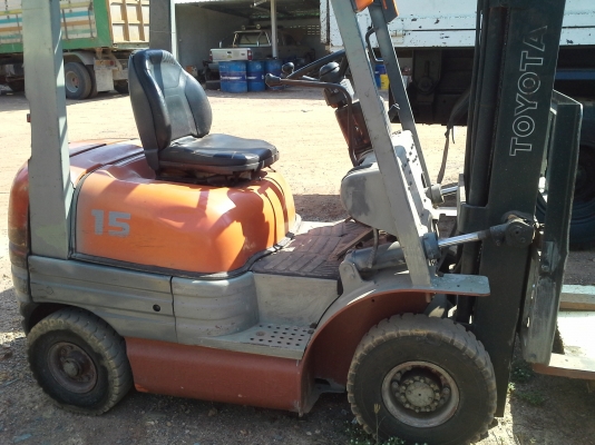 รถฟอร์คลิฟต์ เครื่องเบนซิน