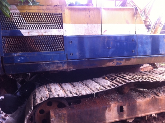 ขาย KOMATSU PC-200-3 รถใช้งานอยู่
