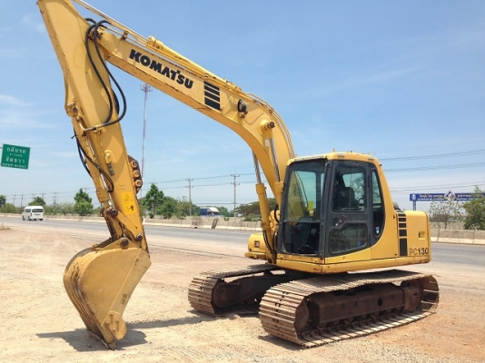 ขายรถแบคโฮ KOMATSU PC130-6 มีVDOครับ รถนอกนำเข้าสภาพสวย สนใจติดต่อ 089-8368497