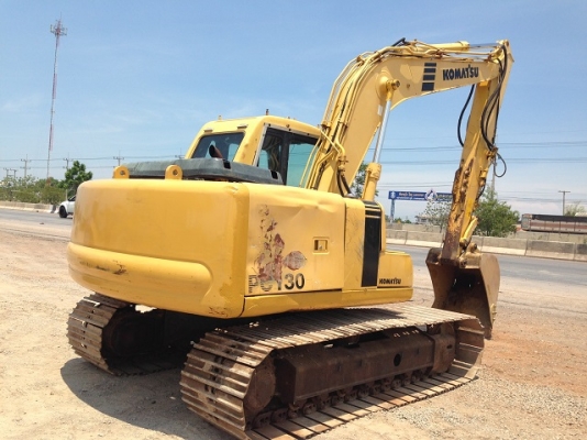 ขายรถแบคโฮ KOMATSU PC130-6 มีVDOครับ รถนอกนำเข้าสภาพสวย สนใจติดต่อ 089-8368497