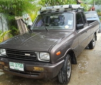 ขายมาสด้า แฟมิเลียเครื่อง 1400 cc. 5 เกียร์ รุ่นSuper cap