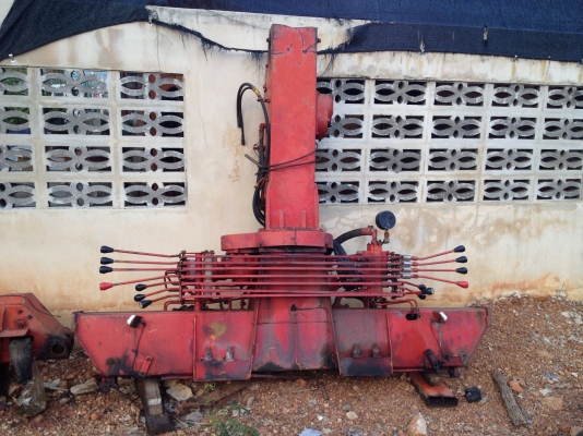 เครน ขนาด 3.3T รุ่นหกเหลี่ยม ยาว 3 ปลอก งามๆ