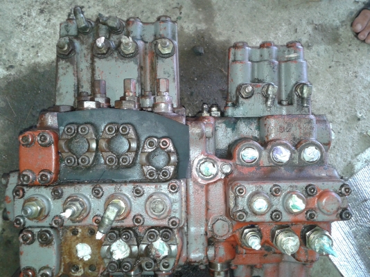 ขายดว่นขายถูกชุดแพรคอนโทรลhitachi ex100-120-2