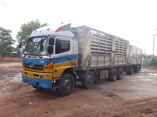 ขายด่วน  รถบรรทุกไม่ดั้มพ์ พ่วง-ลูก  HINO  380  ปี  52  พร้อมใช้งานเดิมๆ