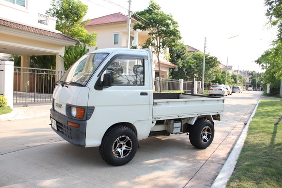 hijet s110p 4x4 ทะเบียนจดใหม่ แท้ เสียภาษีครบ กระบะบรรทุก ไม่เคยใช้งานในไทย
