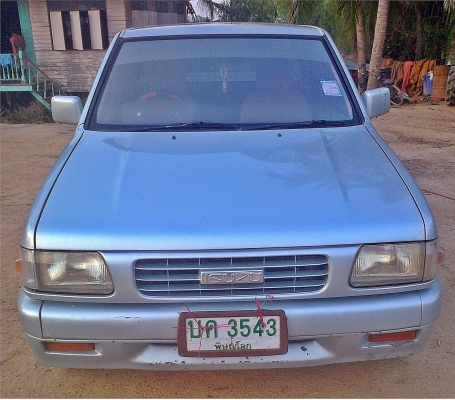 Isuzu รุ่นแป๊ะยิ้ม สภาพดี เครื่องดี ราคา 215,000 ต่อรองได้ ลดเหลือ 150,000 อยากขาย