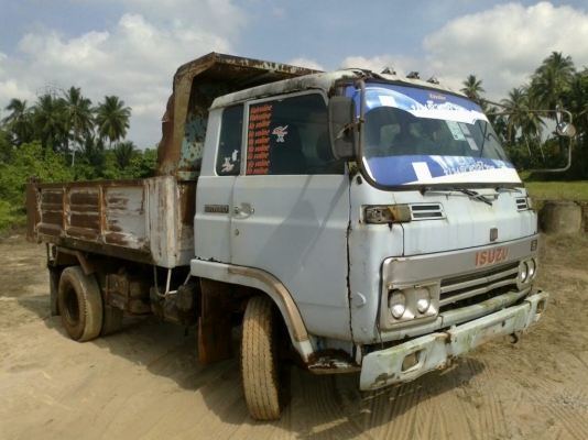 ISUZU หกล้อดัมพ์ SDR320 (JCM) เครื่อง 6BD1 ปี 38 พวงมายเพาเวอร์ เครื่องดี ซัซซี่สวย กระบะไม่ผุ 620,000