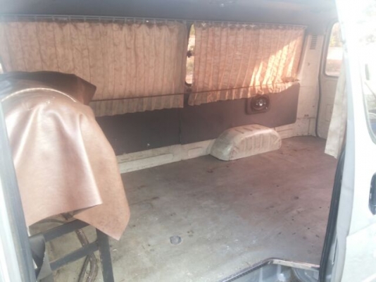 ขาย รถตู้ TOYOTA HIACE เบนซินติดรถ แก๊สพร้อม สวยเดิม ขาย รถตู้ TOYOTA HIACE เบนซินติดรถ แก๊สพร้อม สวยเดิม