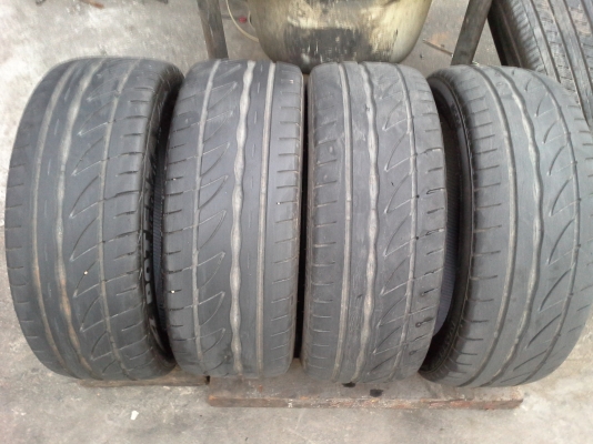 ขายยางRE002  205-45-17 กลางปี11 ดอก95\% ครับ