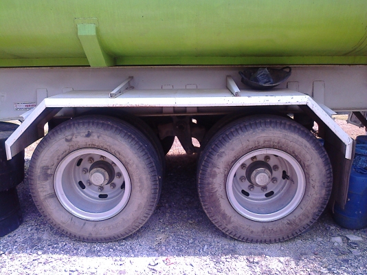 (ลงขายใหม่...)ขายดาวน์...หางน้ำยางพาราเกือบใหม่หางสวย26000ลิตร (ลงขายใหม่...)ขายดาวน์...หางน้ำยางพาราเกือบใหม่หางสวย26000ลิตร