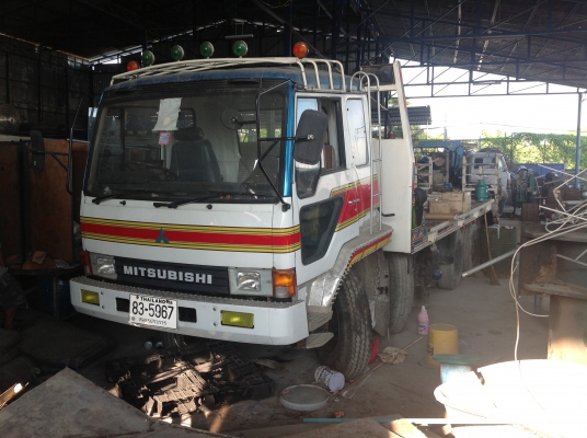 ขายรถ12ล้อเทเลอร์เพลาเดียว fuso fn215 ราคา 750000 บาทต่อรองได้นิดหน่อย