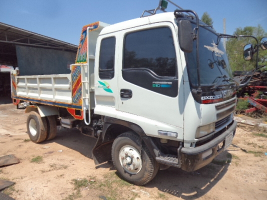 ขายรถ6ล้อดั้มอีซูซุเดก้า 210 แรง สภาพพร้อมใช้งานคับ