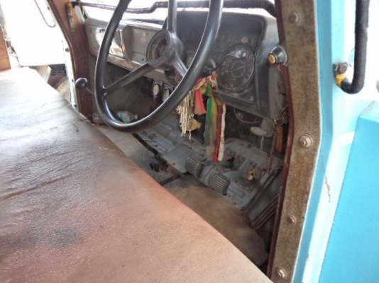 ขายรถ10ล้ออีซูซุหัวยาวเครื่อง165แรงม้า สภาพสวยพร้อมใช้