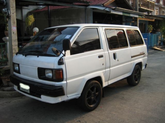 Litace CM36 ดีเซล 2.0 สภาพสวยมากเครื่อง เกียร ช่วงล่างดี แอร์หน้าหลัง แม็กขอบ 16 ยาง Yokohama เบาะแถวเดียว ทะเบียนบรรทุก