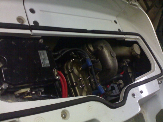 ต้องการขายเจ็สกี คาวาซากิ SC650 มีเกียร์ถอยหลัง พร้อมใช้ทดลองขับได้ ขายพร้อมเทเลอร์ ราคา 80000 บาท