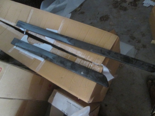 ขาย กันกระแทกประตูด้านขวา CHEVROLET - OPTRA