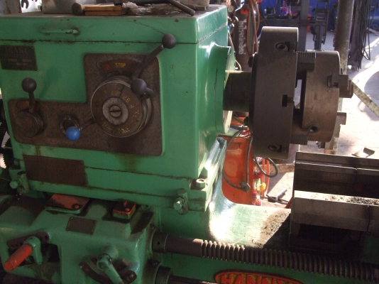 ขายแท่นกลึง 12 ฟุต 3 เพลา ยี้ห้อ hannya ของญี่ปุ่นมีหัวสามจับแถมหนึ่งหัวราคา 145000 ขายแท่นกลึง 12 ฟุต 3 เพลา ยี้ห้อ hannya ของญี่ปุ่นมีหัวสามจับแถมหนึ่งหัวราคา 145000