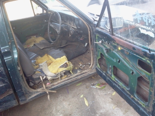 ดัทสัน 620 ช้างเหยียบไฟนอน4ขอ คัทซีดีกระบะผุ   เอกสารพรัอมโอน