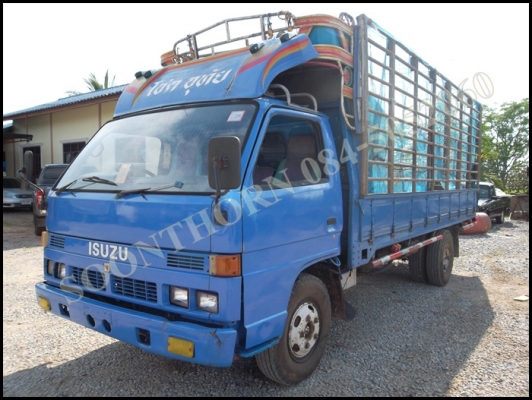 ขายด่วน รถบรรทุก 6 ล้อ ISUZU NPR 110 แรง ยาว 5 เมตร คอกสูง รถสวยพร้อมใช้งาน ราคาสุดคุ้ม ขายด่วน รถบรรทุก 6 ล้อ ISUZU NPR 110 แรง ยาว 5 เมตร คอกสูง รถสวยพร้อมใช้งาน ราคาสุดคุ้ม