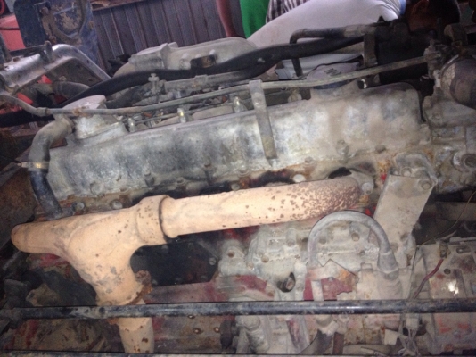 รถฮีโน่ 10 ล้อ FM176  ติดเครน 5 ตัน 178 แรงม้า  สนใจติดต่อ 081 - 6079515