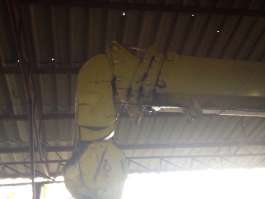 รถฮีโน่ 10 ล้อ FM176  ติดเครน 5 ตัน 178 แรงม้า  สนใจติดต่อ 081 - 6079515