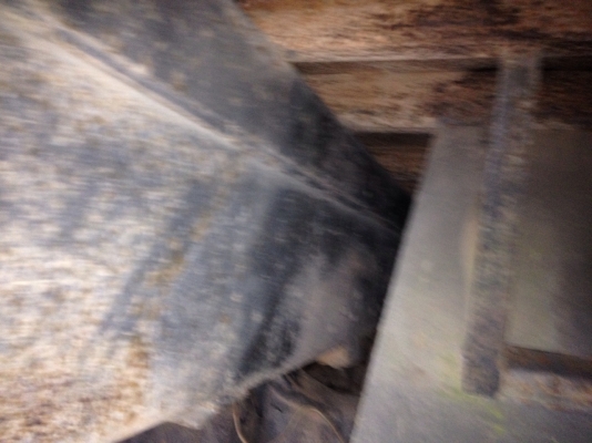 รถฮีโน่ 10 ล้อ FM176  ติดเครน 5 ตัน 178 แรงม้า  สนใจติดต่อ 081 - 6079515