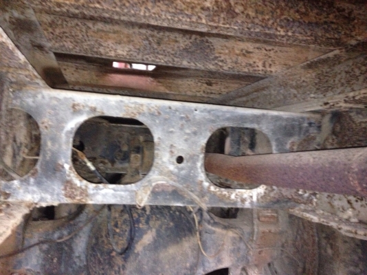 รถฮีโน่ 10 ล้อ FM176  ติดเครน 5 ตัน 178 แรงม้า  สนใจติดต่อ 081 - 6079515