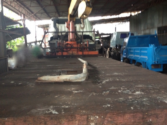 รถฮีโน่ 10 ล้อ FM176  ติดเครน 5 ตัน 178 แรงม้า  สนใจติดต่อ 081 - 6079515