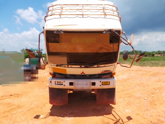 MITSUBISHI FUSO หัวเก๋งไม่มีผุ เครื่องเดิม มีระบบพ่วงค่ะ MITSUBISHI FUSO หัวเก๋งไม่มีผุ เครื่องเดิม มีระบบพ่วงค่ะ