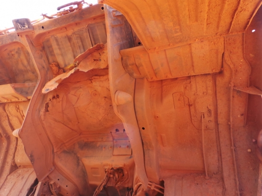 MITSUBISHI FUSO หัวเก๋งไม่มีผุ เครื่องเดิม มีระบบพ่วงค่ะ MITSUBISHI FUSO หัวเก๋งไม่มีผุ เครื่องเดิม มีระบบพ่วงค่ะ