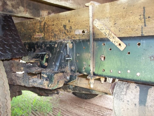 ขาย 6 ล้อ NPR 120 แรง ฝาดำ / ปี 2538 ( รถห้างแท้ ) ขาย 6 ล้อ NPR 120 แรง ฝาดำ / ปี 2538 ( รถห้างแท้ )