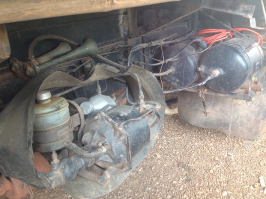 ขาย 10ล้อ2เพลาดั๊ม HINO FM3H 195 เครื่องเดิมHO7D 195 แรง เกียร์เดิม เครื่องดีแห้ง แรงดี เกียร์เข้าง่ายไม่หลุด ช่วงล่างดีคัสซีดี ไม่บวมไม่ดาม กระบะดั๊มเนียมสภาพดี พื้นไม่ผุ พร้อมบาร์อ้อย ยางดี10เส้น หัวบางดี มีต้องเก็บนิดๆ ภายในดีแอร์ พาวเวอร์ ทริฟฟี่ครบ พ