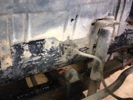 รถฮีโน่ 6 ล้อ KM779  รั้ว  117 แรงม้า ปี 32  สนใจติดต่อ 081 - 6079515