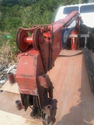 ขายเครน UIC 3.3 ตัน6เหลี่ยม 4ปอก  พร้อมใช้งาน เอวแน่น ไม่มีรอยร้าว สวยๆๆครับ