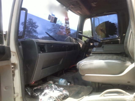 รถฮีโน่ 10 ล้อดั้ม FM3M 240 แรงม้า ปี 39 ( ขายแม่ลูก ) สนใจติดต่อ 081 - 6079515 รถฮีโน่ 10 ล้อดั้ม FM3M 240 แรงม้า ปี 39 ( ขายแม่ลูก ) สนใจติดต่อ 081 - 6079515